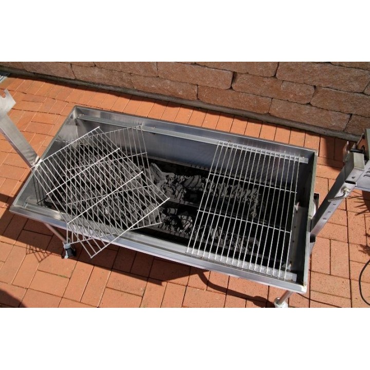 Spanferkelgrill
