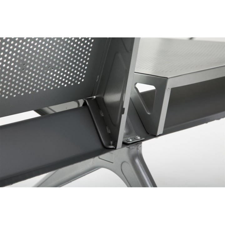 3er Wartebank Terminal mit Tische